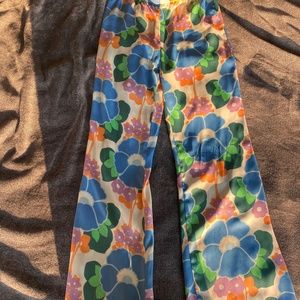 Summerpants flower theme